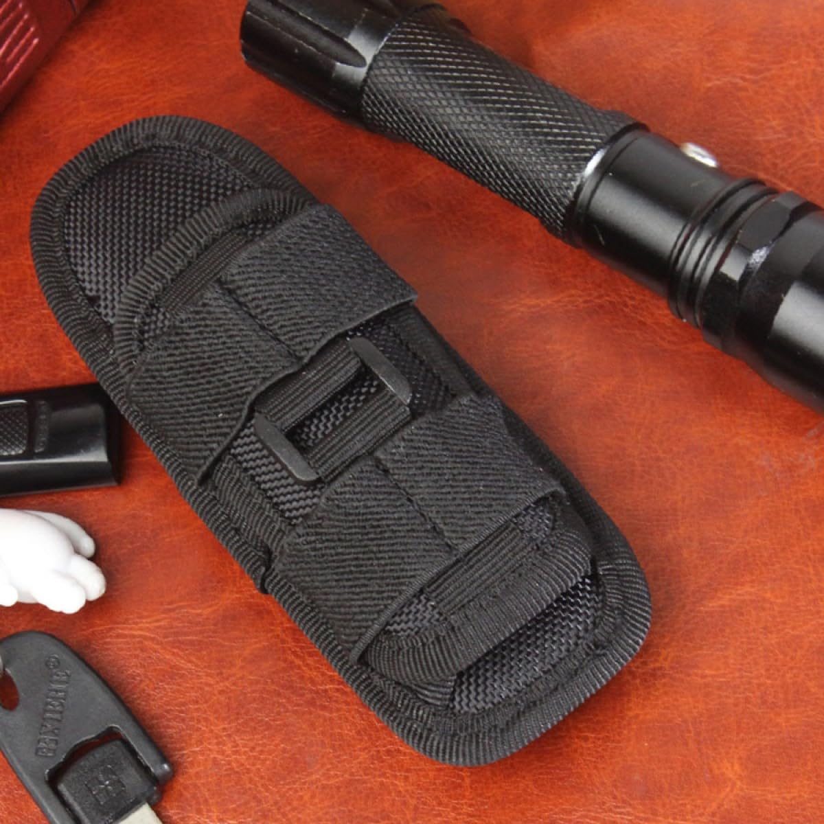 Azarxis Custodia Porta Torcia Cinturone Borsello da Cintura Tattico Portatorce Porta Torcia Accessori Cinturone Tattico Carabinieri Polizia GPG (A - Nero