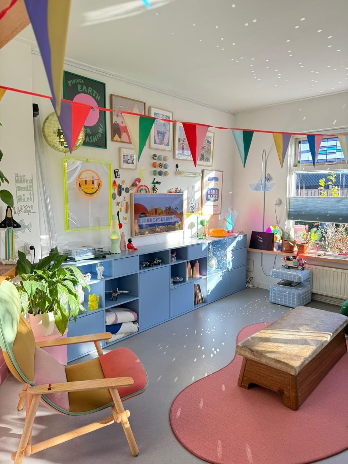 ENGEL. Garland - Suitable for indoor & outdoor - Circus Medium