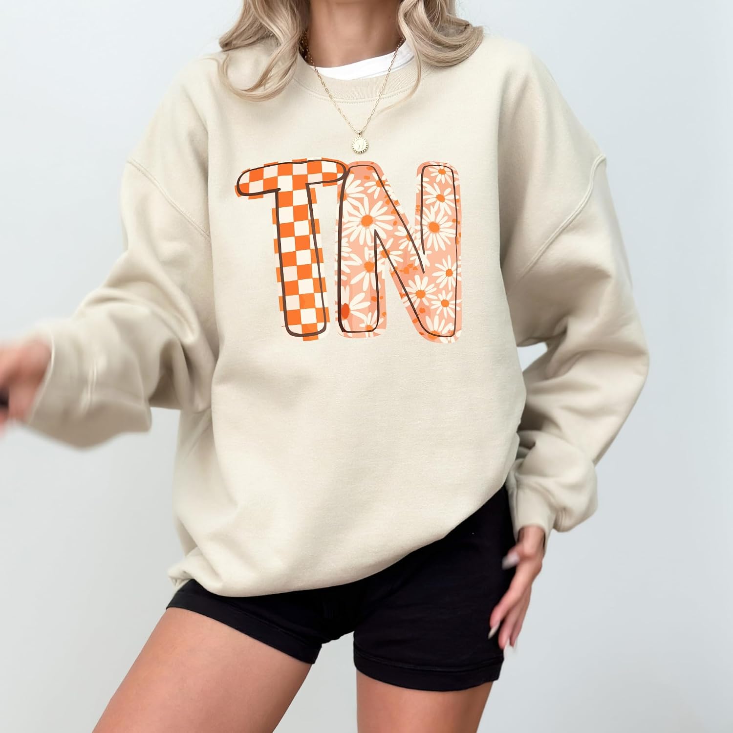 Tennessee Apparel Women Sweatshirt - Tennessee Gear for Female Fans - Stylish and Comfortable Tennessee Apparel