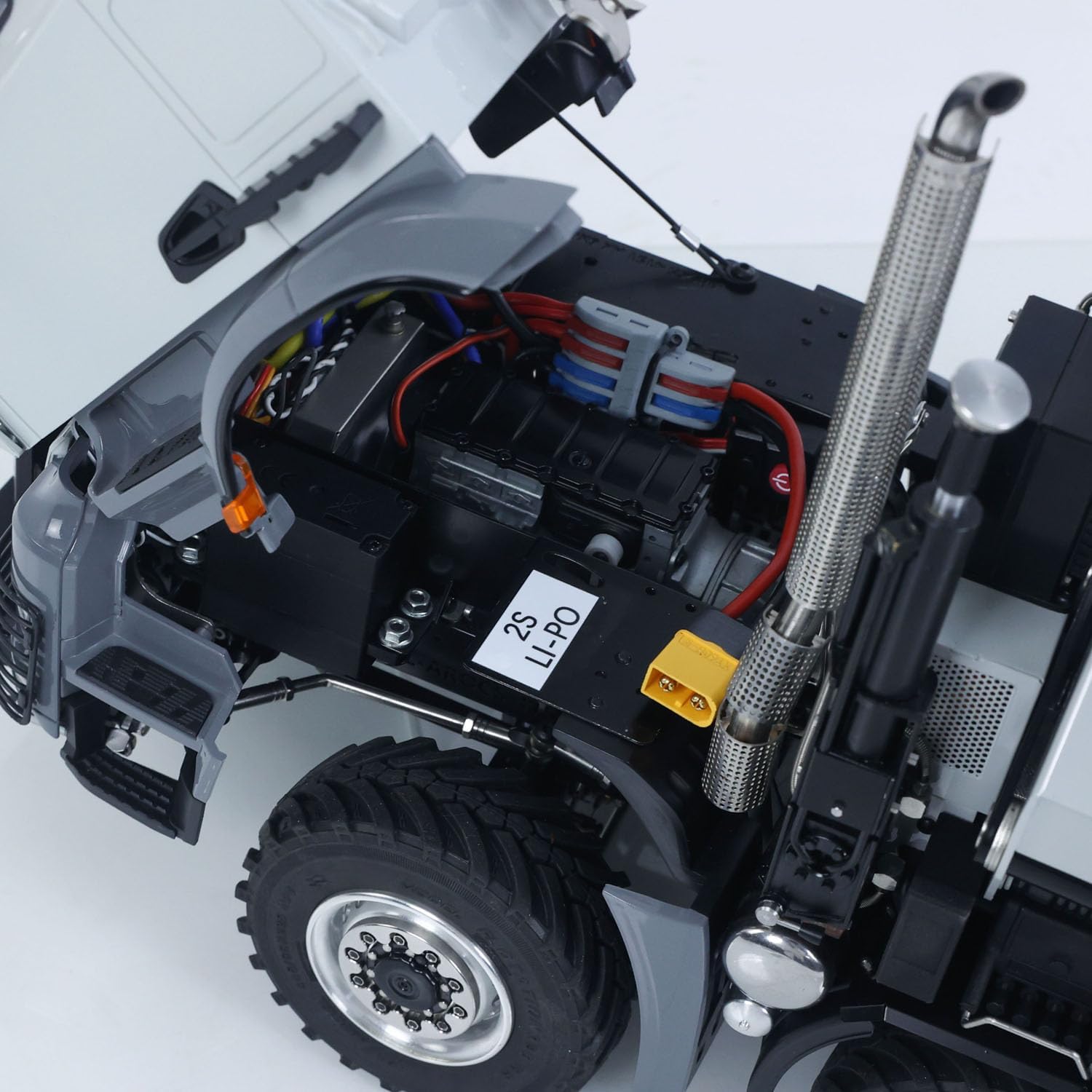 4151 AK Metal 1/14 6 * 6 RC Tractor Truck with Hydraulic Crane Fly Jib Arm Bucket Remote Control Farm Car 3Speed Model Lorry Sound Hobby Grade Model for Adult Hobby(Grey)