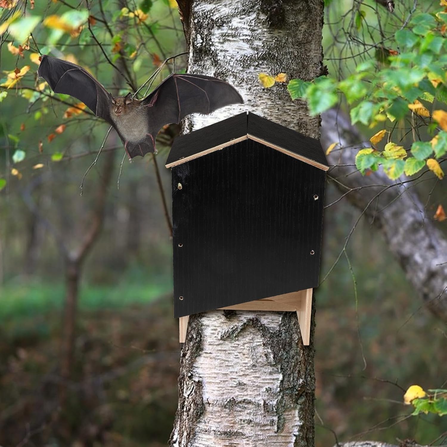 Wooden Bat Shelter Double-Layer Outdoor Bat House Handmade Pet House for Backyard Garden Hanging Habitat