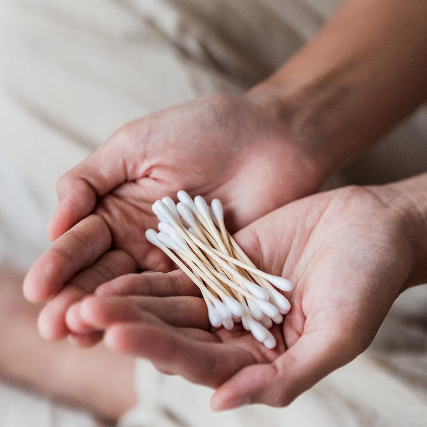 Best Bamboo Cotton Swabs 900Ct, Natural Cotton Buds With Larger T... 2026