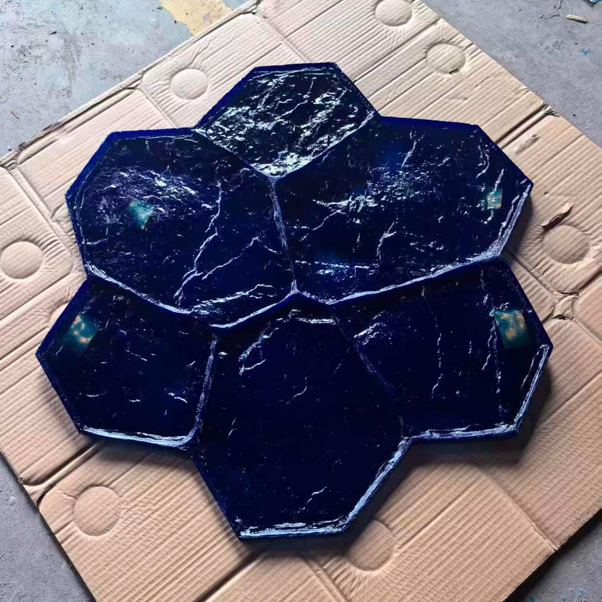 Notched Slate Concrete Stamp | Decorative Tile Pattern Polyurethane Texturing Mats, Realistic Detail, 30"x30" Concrete Stamps Mats Set, Polyurethane Concrete Stamping Mats, Concrete Stamps (Texture B) — Amazon image 5