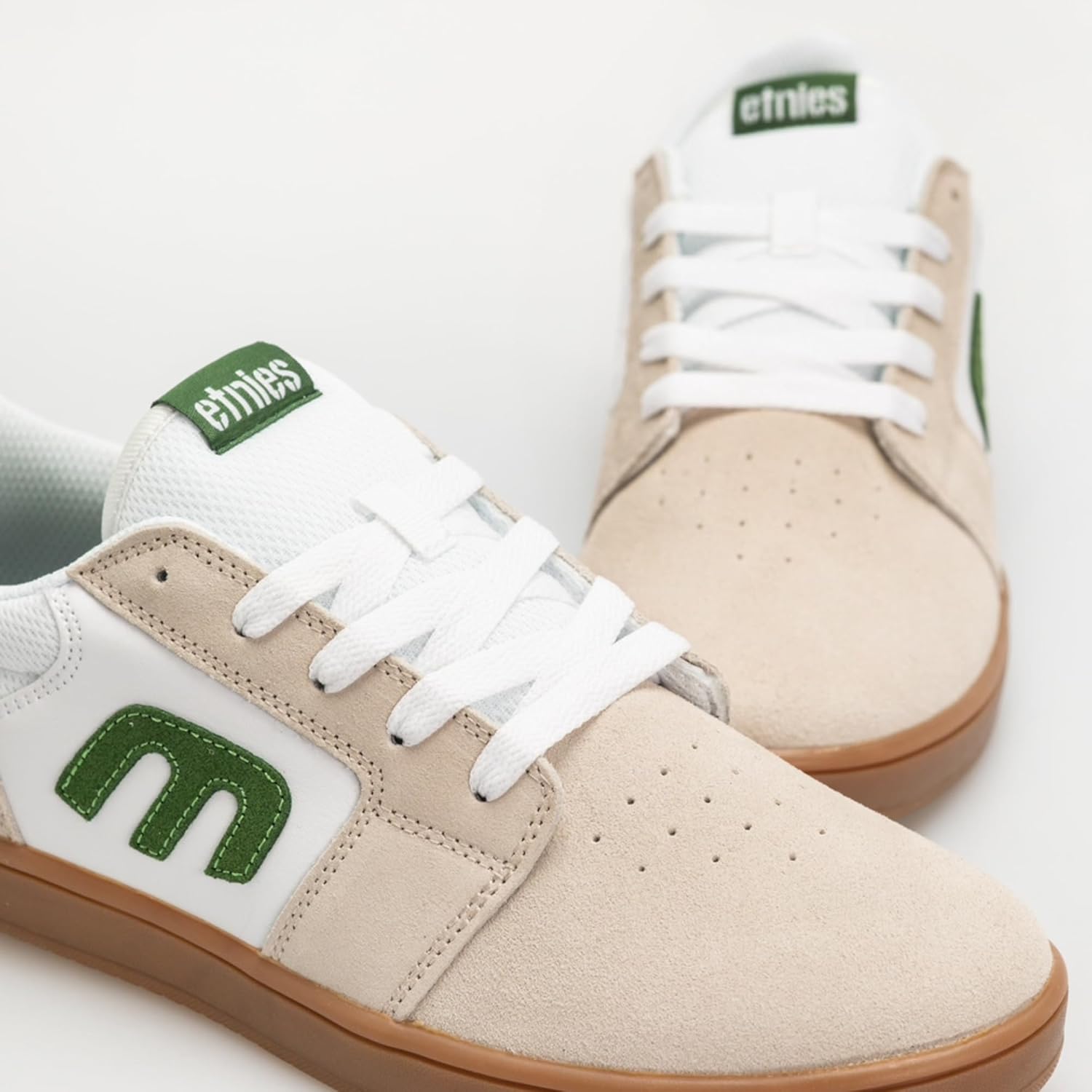 Etnies Cresta – Classic Silhoutte and Force Shield Reinforced Upper for a Durable, Stylish Shoe