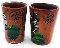 Vista 4 de Juego de 2 vasos de chupito de tequila de madera - Pintados a mano con diseños de mono y perezoso de la selva tropical costarricense - 1.5 fl oz