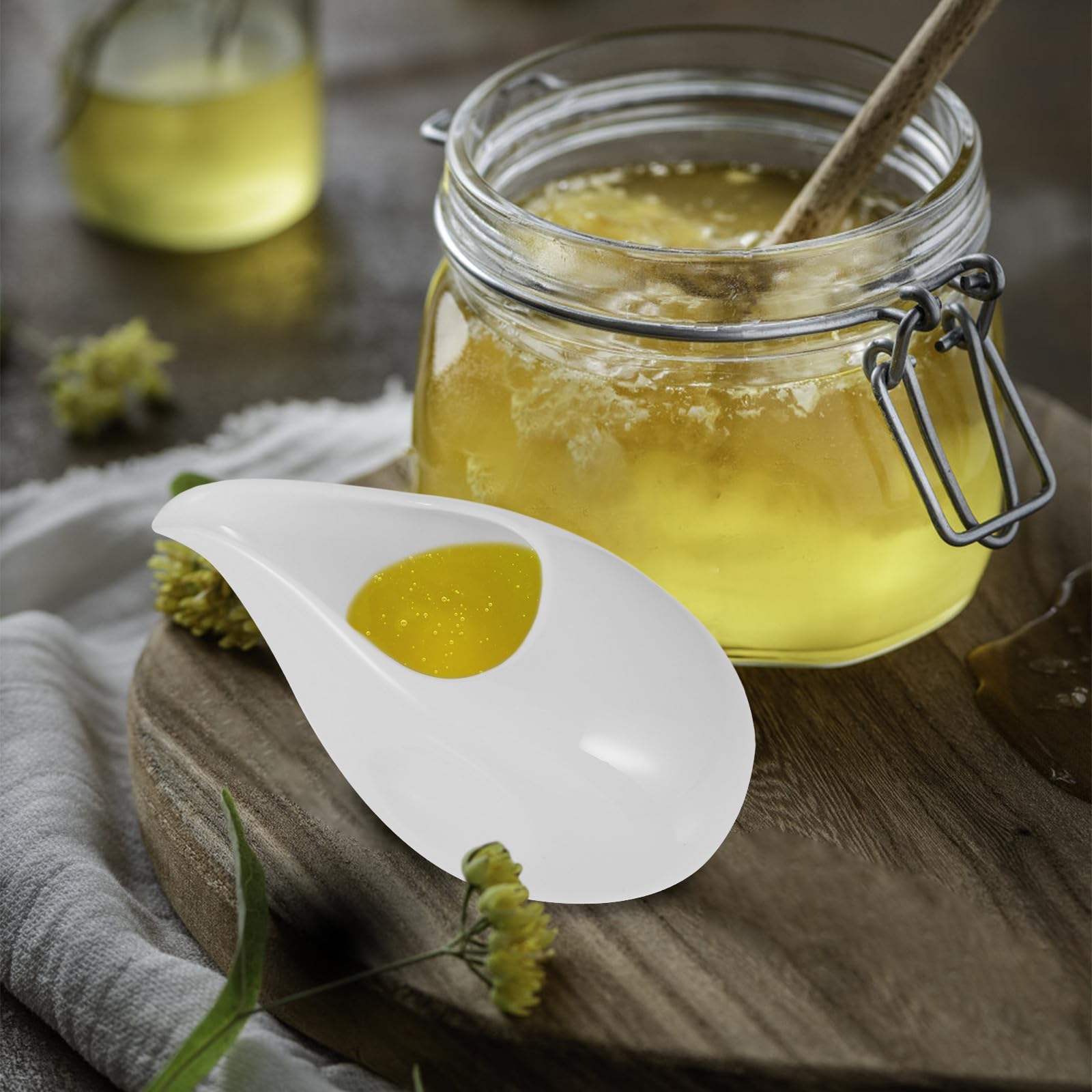 4 Stück Keramik Saucenkrug 100ml Weiß mit Griff und Ausgießer