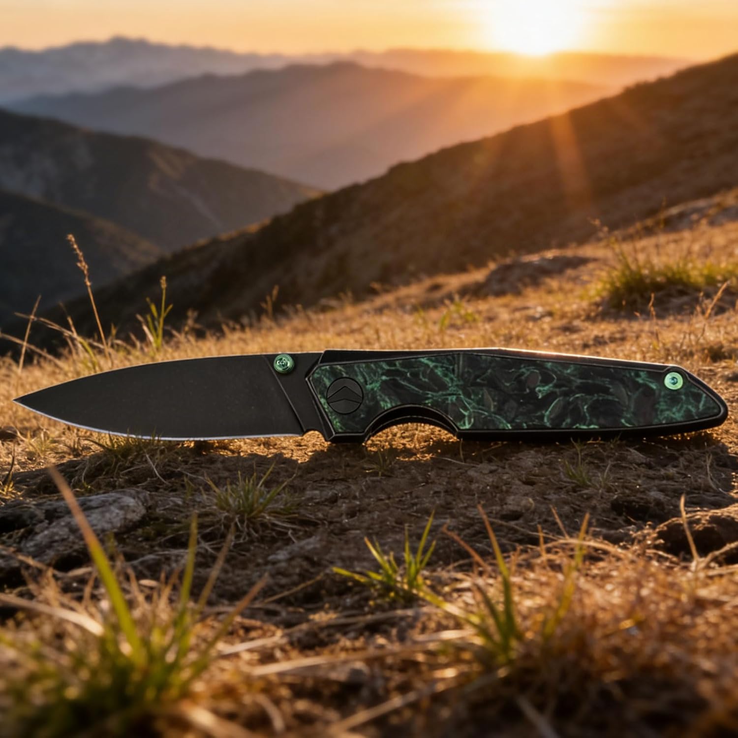 Folding Pocket Knife for Men, EDC Knife with 3.67" M390 Blade, Titanium Frame Lock Handle Carbon Fiber Inlay, Outdoor Camping Hiking Knife (Black&Green)