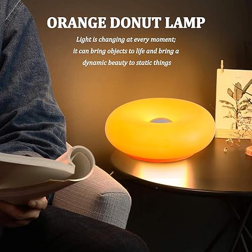 Miniatura 5 de Lámpara de mesa con forma de dona, lámparas creativas de ambiente de dona naranja con pantalla de plástico, luz de mesa retro moderna, lámpara de