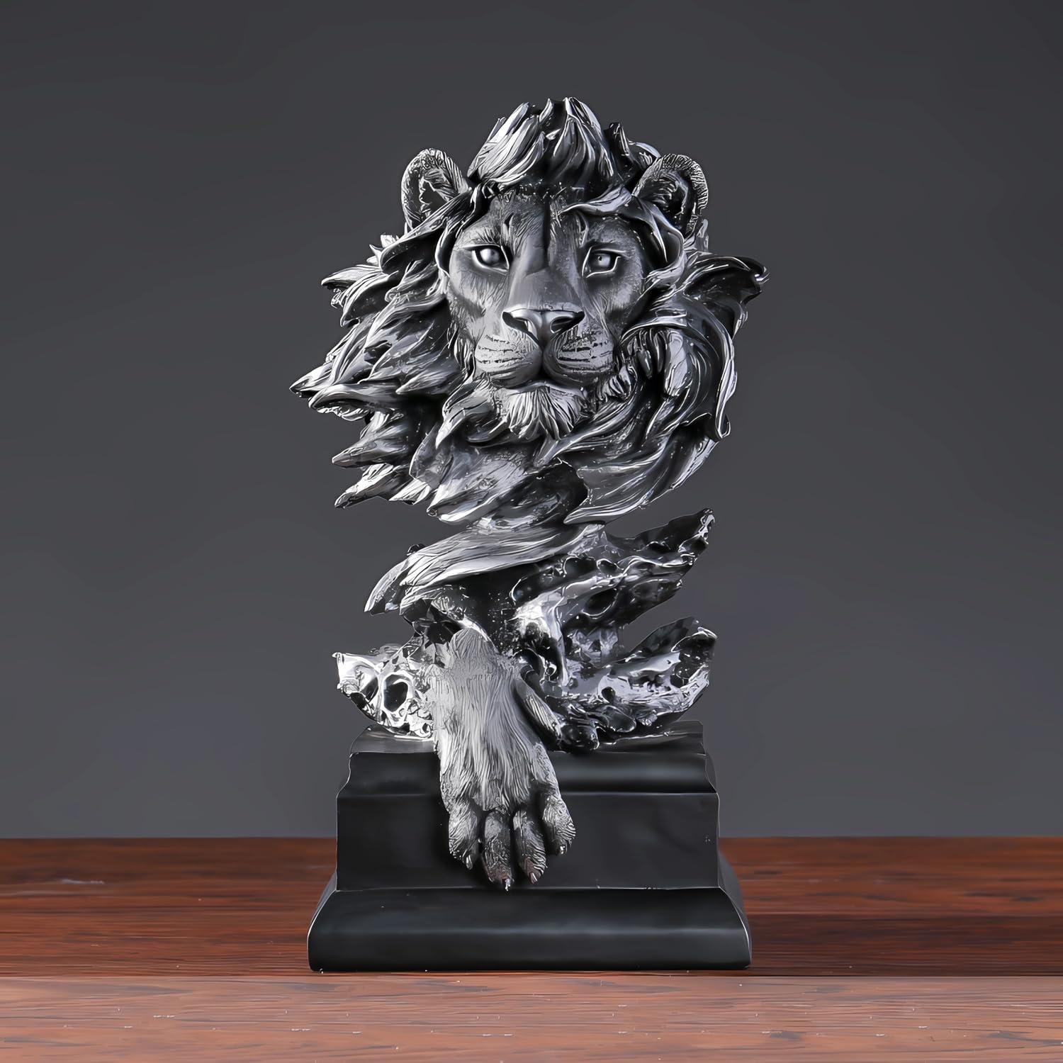 Dwysswyd Regal Lion Sculpture - Exquisite Home Décor and Collectible Figurine, for Men (Silvery)