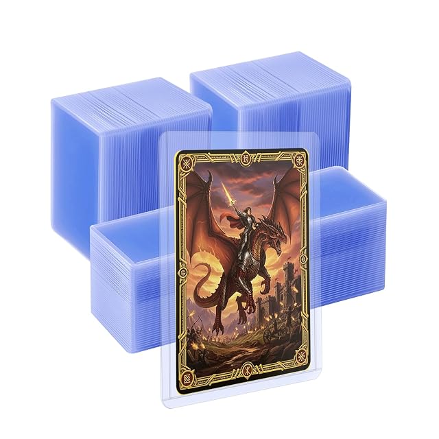 Wigearss 100 Piezas Fundas Protectoras Transparentes para Cartas 35PT Luz Azul
