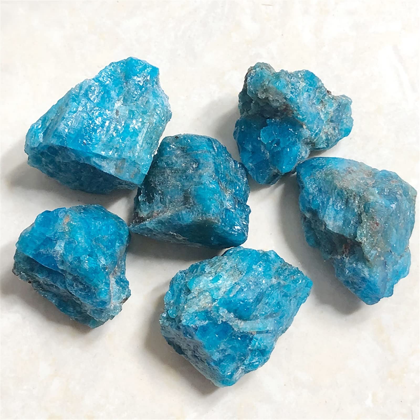 1pc Casuale Apatite Blu Naturale Pietra Grezza Grezza Cristallo di Quarzo Roccia Acquario Decorazione della Stanza di casa Regalo Decorazione della Stanza