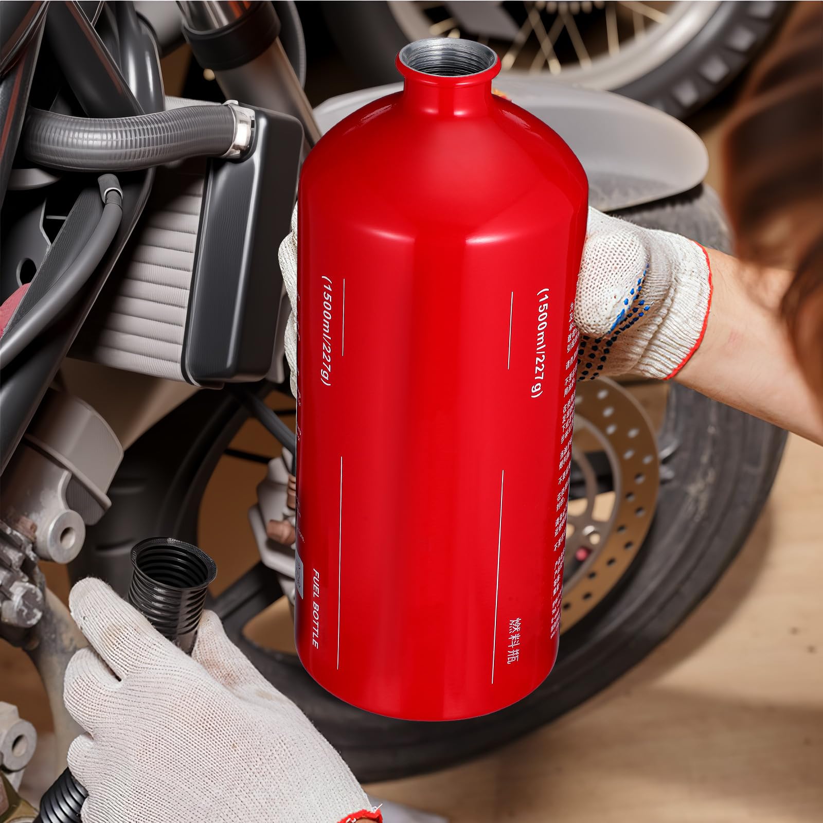 PATKAW Bouteille de Carburant en Alliage D'aluminium 1500ml Bouchon Anti-fuite, Réservoir de Secours pour Moto et Camping en Plein Air