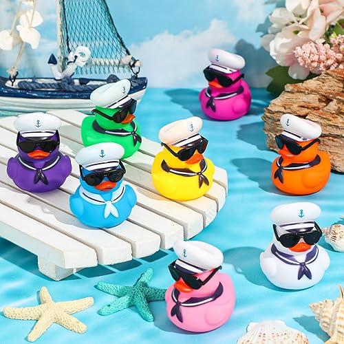 Miniatura 10 de Shappy Juego de 36 patos de crucero a granel con lentes de sol, 2 x 1.9 x 2.4 pulgadas, mini patos de goma de vela, juguete de barco de crucero de