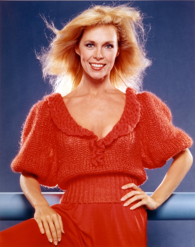 elaine red dress File:Elaine Stritch, Red Dress Collection 2006.jpg
