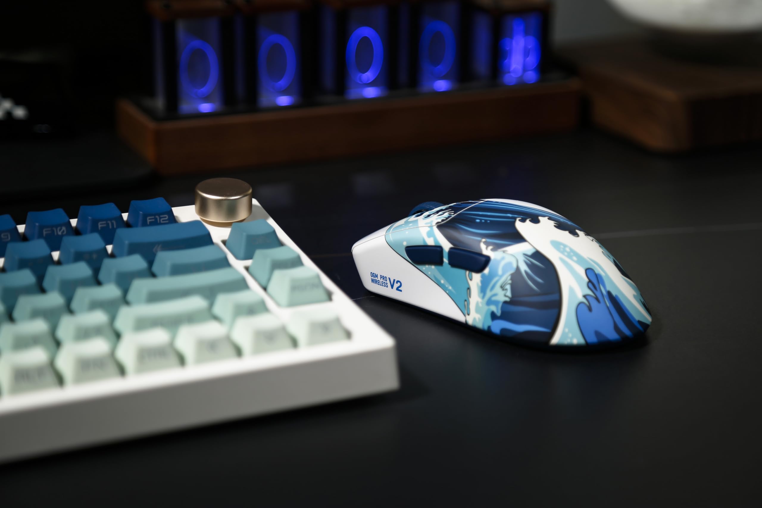 Amazon.com: KEEBMONKEY Waizowl OGM Pro V2 Wireless Gaming Mouse