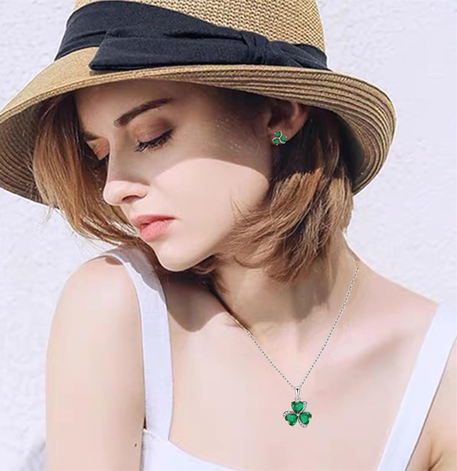 VONSSY Elegant Clover Stud Earrings | Emerald Green Gemstone Irish Shamrock Earrings | Platinum Gold Plated Chain | Meaningful Jewelry Gift for Women Mother Girlfriend