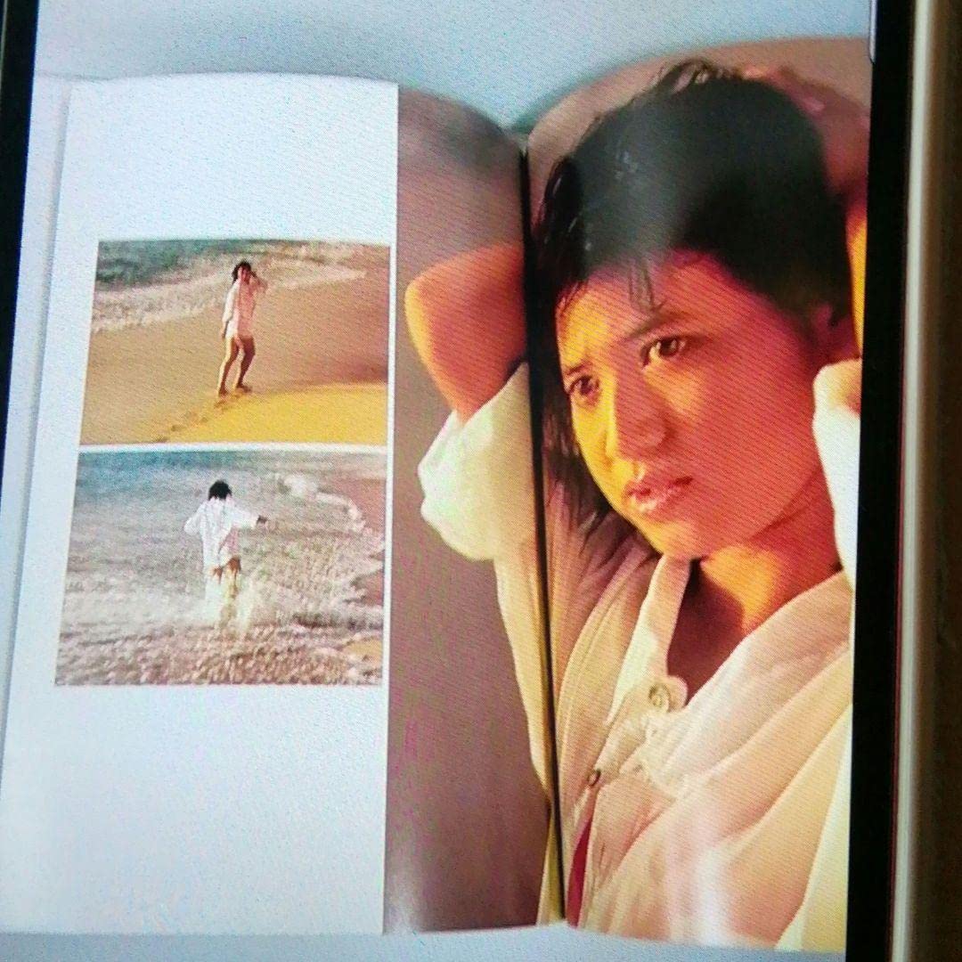 Amazon.co.jp: 石川秀美写真集 : ドラッグストア