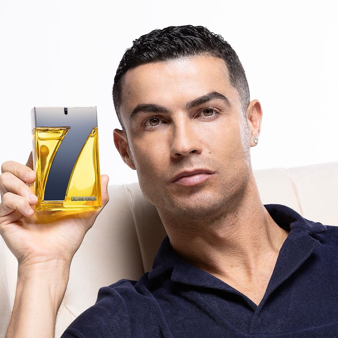 Amazon.com : Cristiano Ronaldo CR7 Discover - Eau de Toilette for