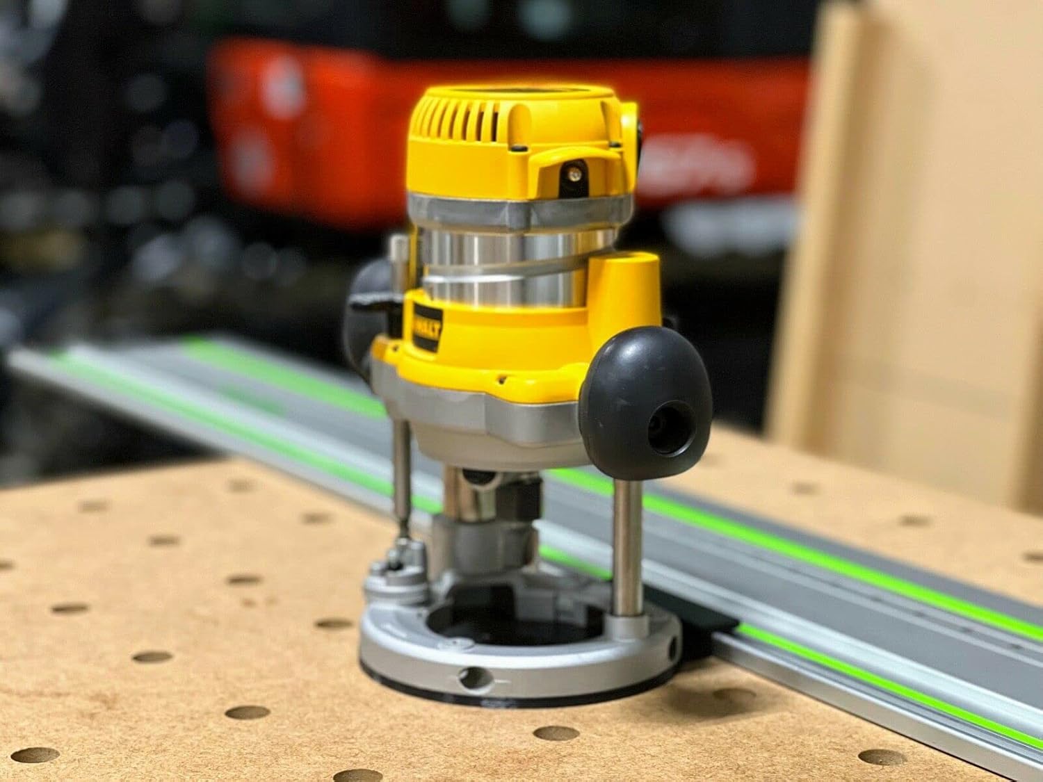 ToolCurve Guide Rail Adapter Compatible with Dewalt 618 Plunge Router