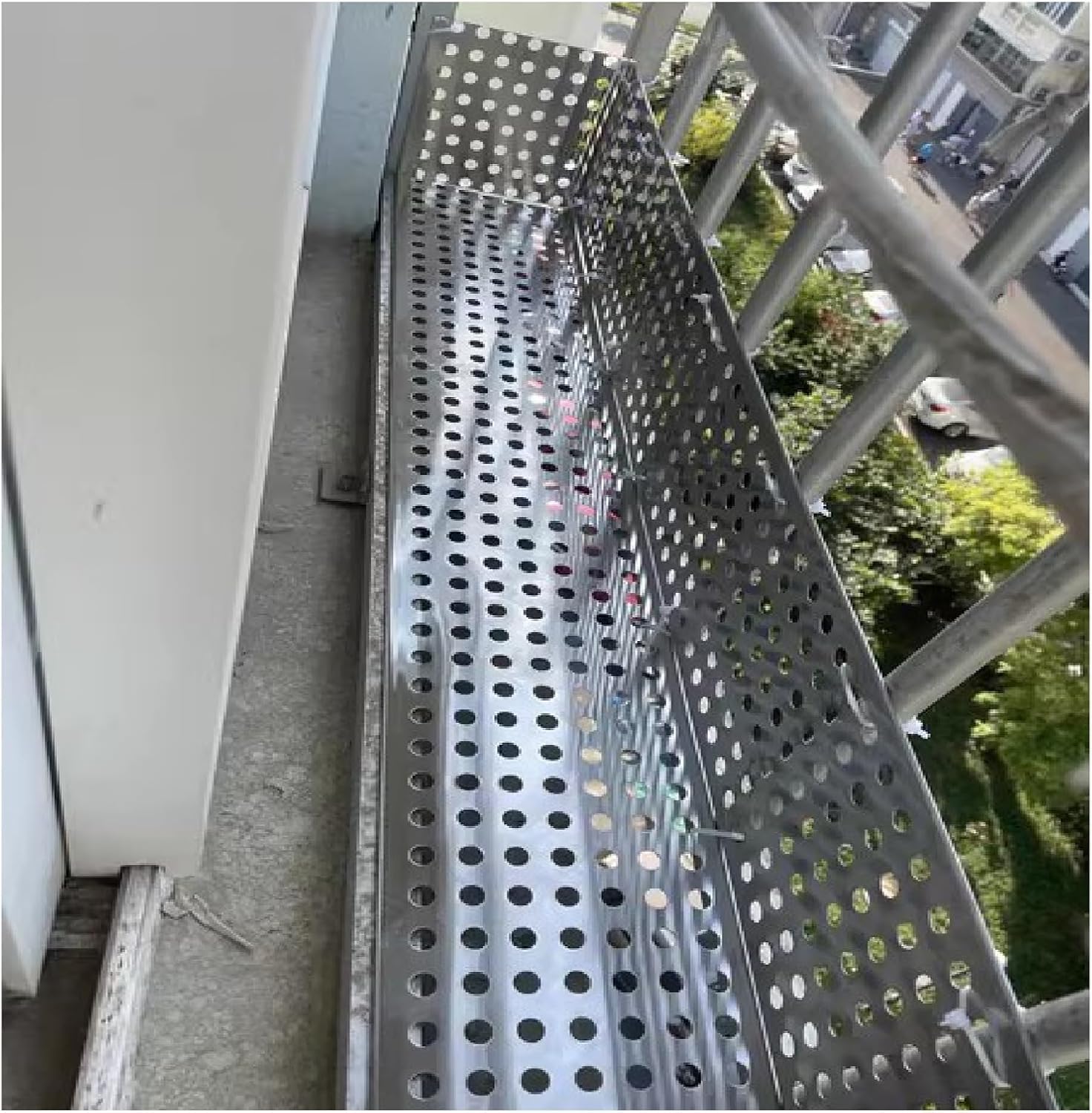 Generisch Lochblech aus Edelstahl 304, 0,8 mm Dicke Metallplatte, Robustes Drahtgitter (45 x 100 cm) für Industrie, Heimwerker und Haushalt – korrosionsbeständig, vielseitiges Design