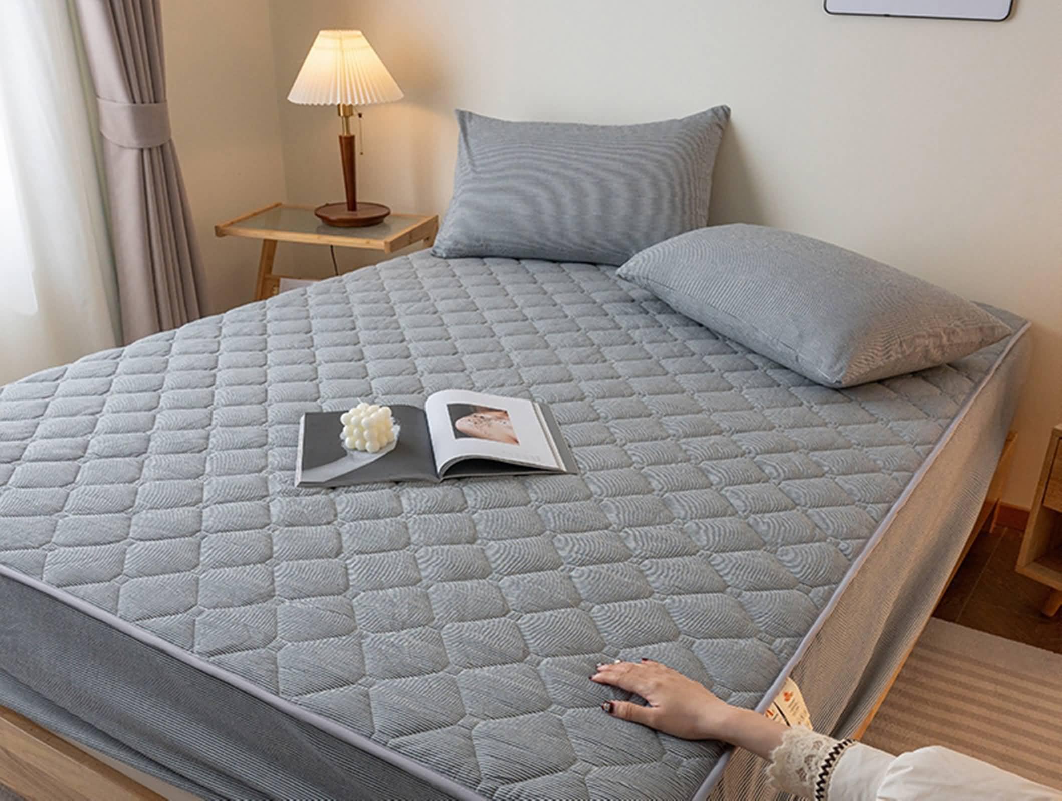 Drap housse 90x200cm gris foncé en polyester uni pour matelas épais de 25 cm