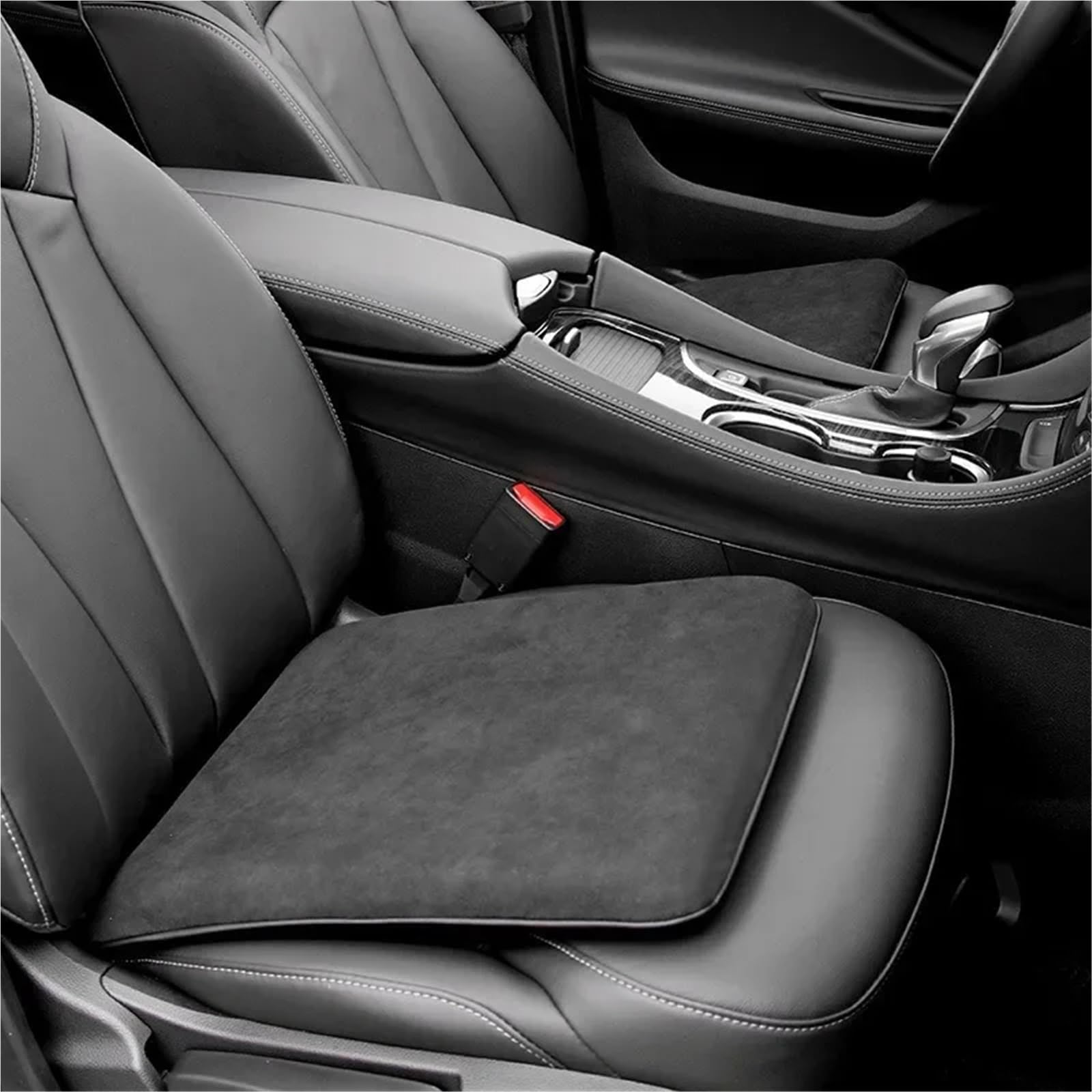 Car Pillow Driving Seat Cuscino per sedile auto in pelle scamosciata, ventilazione, quattro stagioni, cuscino universale per ufficio, aumento dell'altezza del sedile posteriore(Brown)