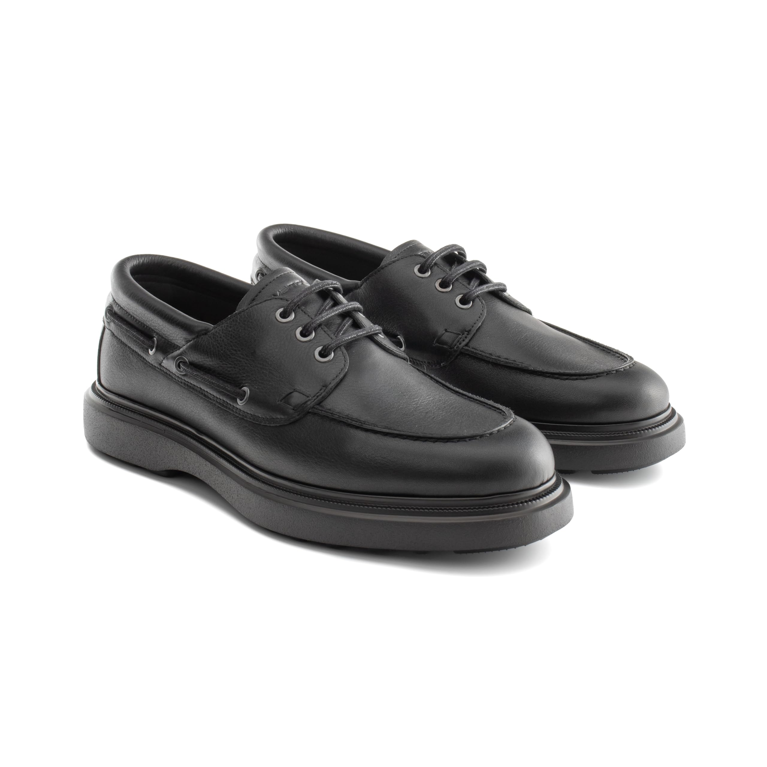 Ambitious Lorenzo Boat Shoe