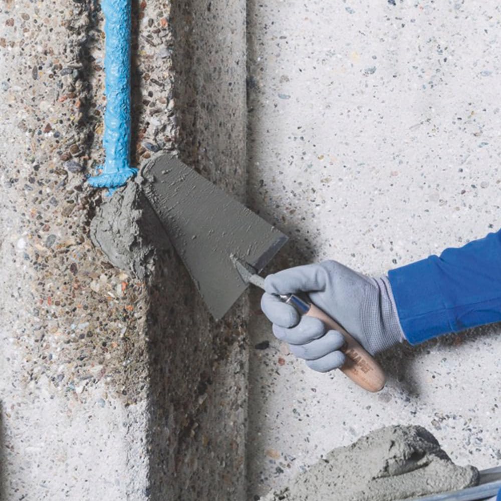 Mortero Reparación de Estructural R4 25kg Fraguado Normal | Repara y reconstruye elementos estructurales de hormigón como pilares, vigas, cantos de forjados, balcones, muros y suelos