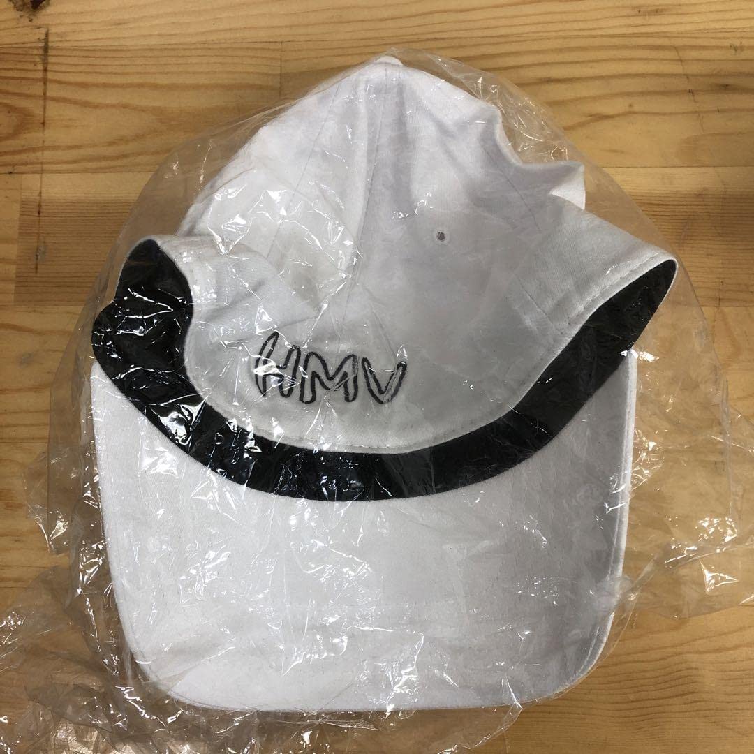 宇多田ヒカル　む　キャップ　帽子　「初恋」　懸賞当選品 Amazon.co.jp: む キャップ 2個セット 帽子 宇多田ヒカル : おもちゃ