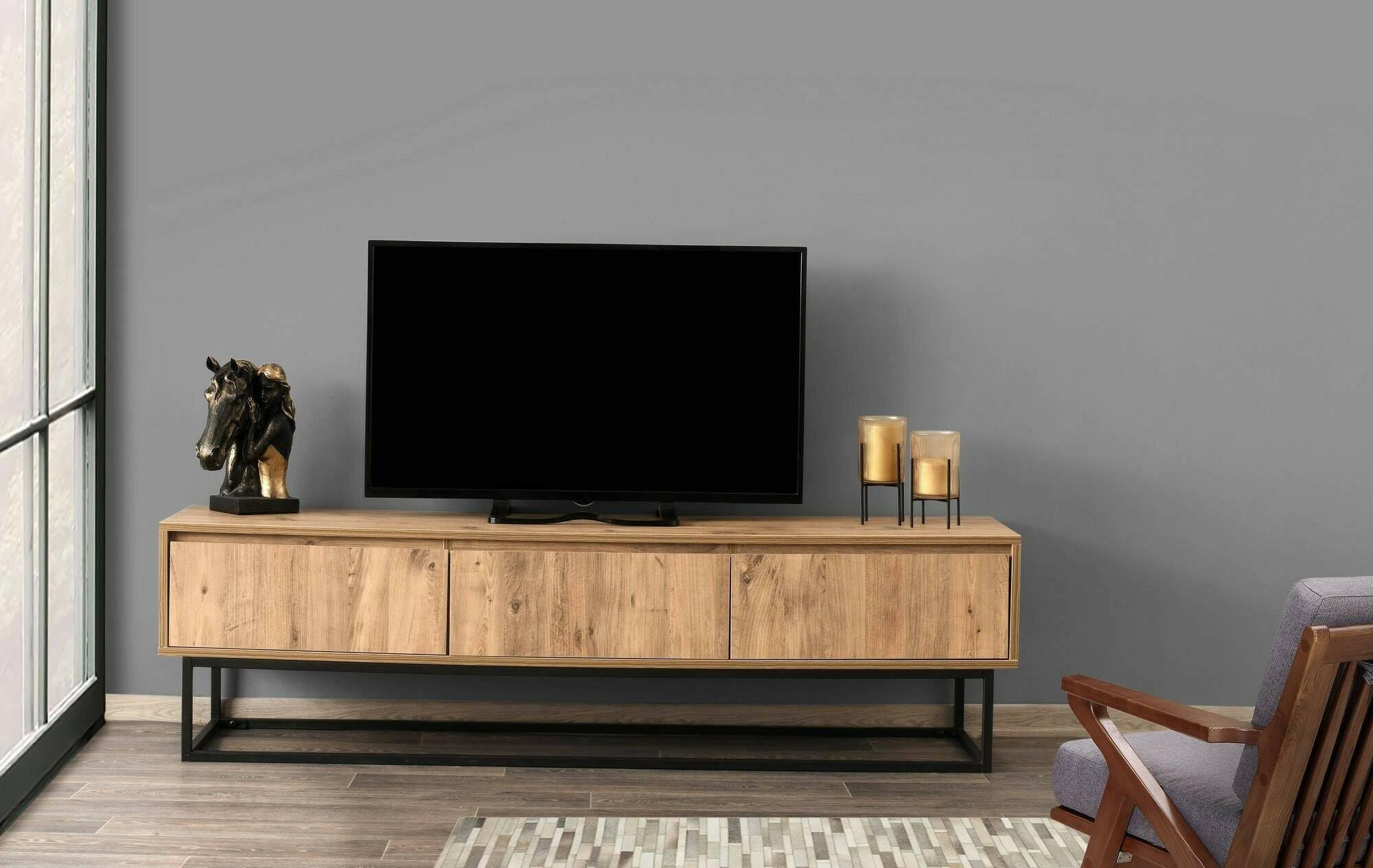 Dmora - Mobile porta TV Suhail, Credenza da soggiorno, Armadio basso per TV, Base parete attrezzata, 180x40h50 cm, Quercia e Nero
