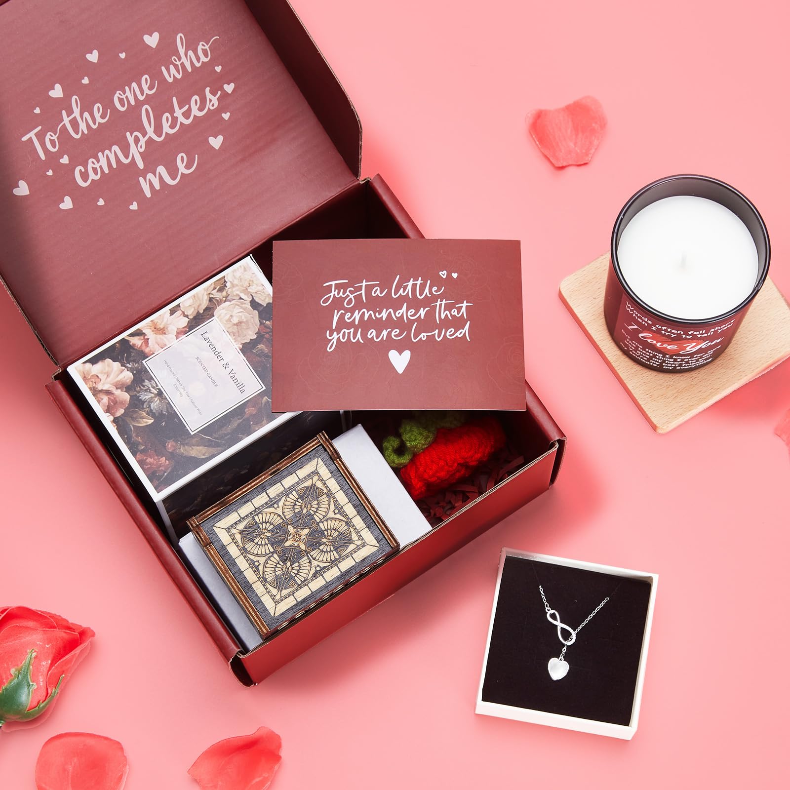Prezenty walentynkowe dla niej, romantyczne prezenty dla dziewczyny, żony, chłopaka, niego, męża, prezenty walentynkowe dla niej, "I Love You" kosze na prezenty dla kobiet