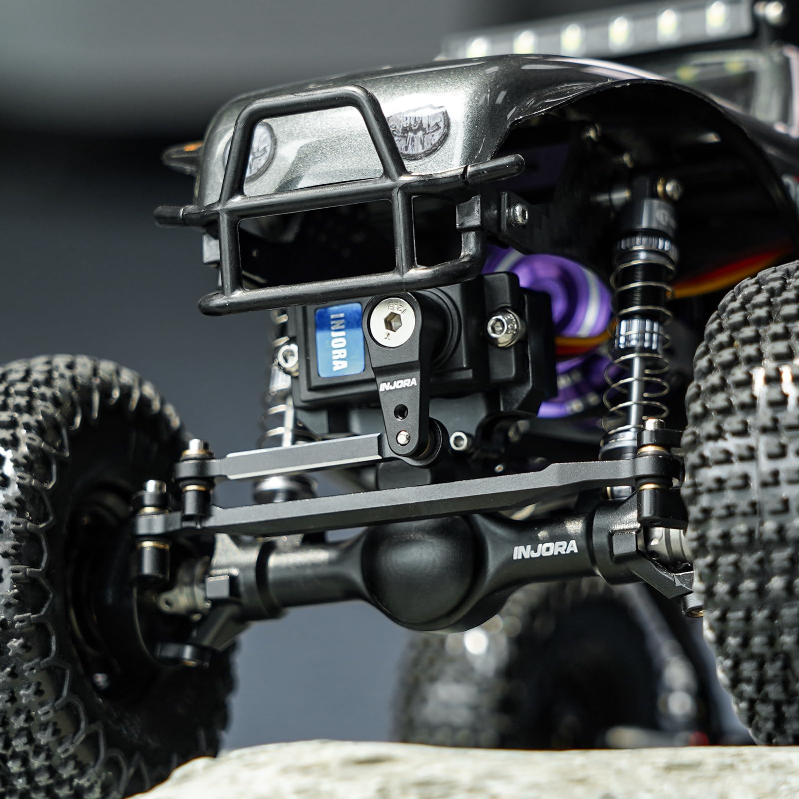 INJORA Servo 2065 étanche 7 kg avec support et bras pour 1/24 Axial SCX24