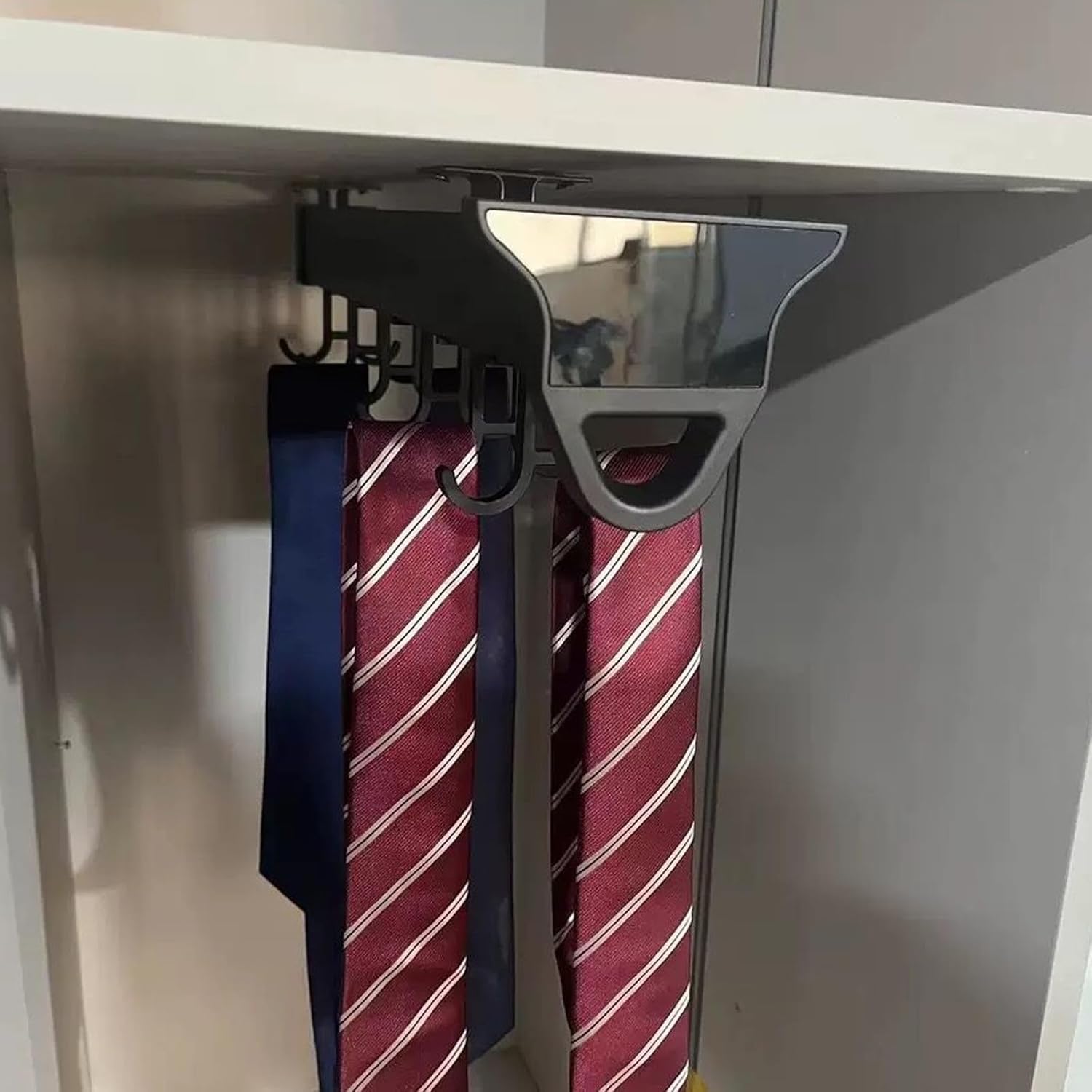 Belt Scarf Hanger - Pull Out Pots and Pans Organizer for Cabinet, Aluminum Alloy Closet Holder Hanger Rail, Closet Tie Rack, with Adjustable Hooks, for Storage and Organization(31cm/12.2inch)