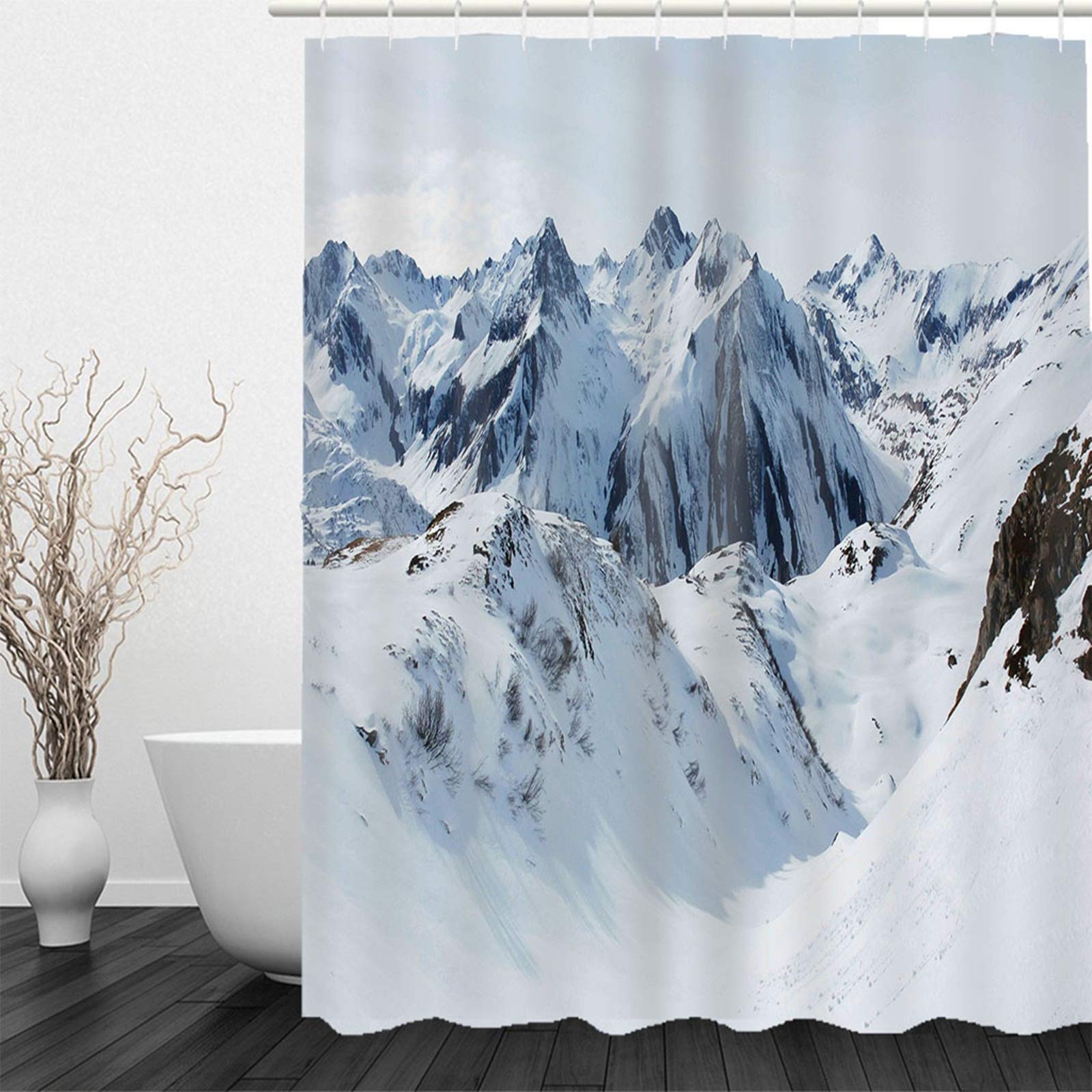 Produktbild von Winter-Pferde Duschvorhang – 178x178 Cm, Polyester, Mit Weihnachtsmotiv (Pferd, Wald, Schnee), Inkl. Haken