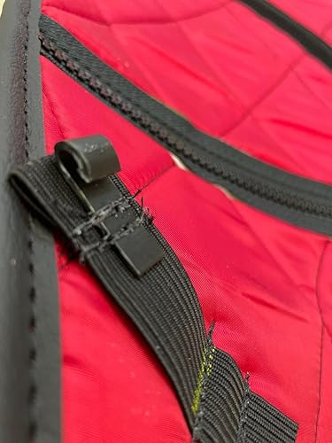 Miniatura 4 de Compatible con Kenworth T680 Premium Black Quilted Winter Front 2022+ de GrilleAdz (sin taladro) Accesorios Kenworth