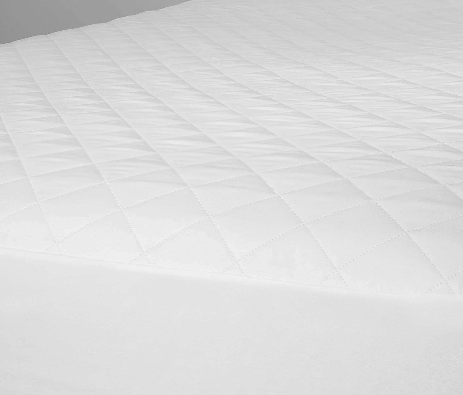 Masirs - The Quilted Mattress Pad is Comfortable and Thick Enough to Get a Restful Night Sleep. The Plush Mattress Topper Will Also Help Protect Your Mattress from Stains. (Full)