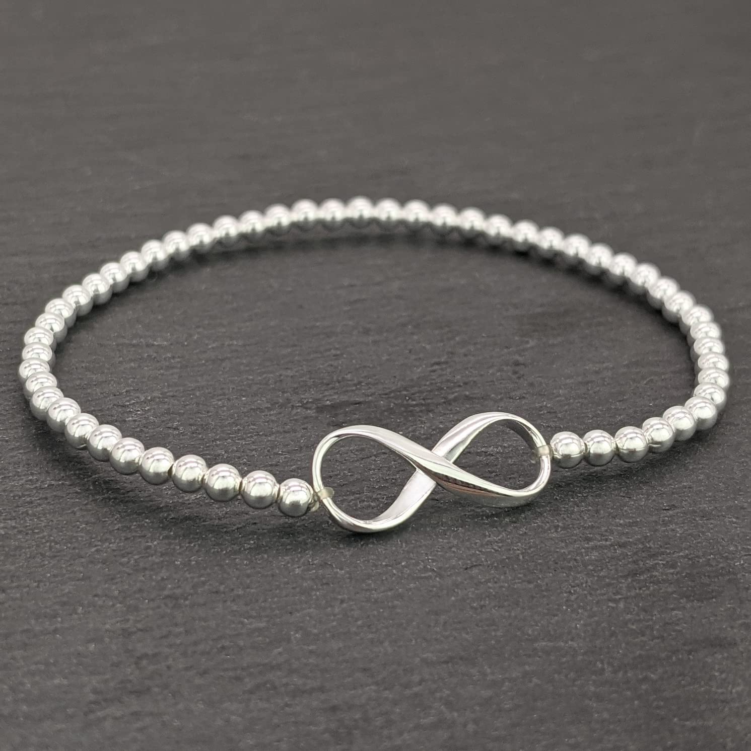 Silverly Infinity-Armband aus 925er Sterlingsilber für Damen | Kugelperlenarmbänder | Verstellbares Stretcharmband für die Meisten Handgelenkgrößen | Freundschaftsgeschenke für Frauen