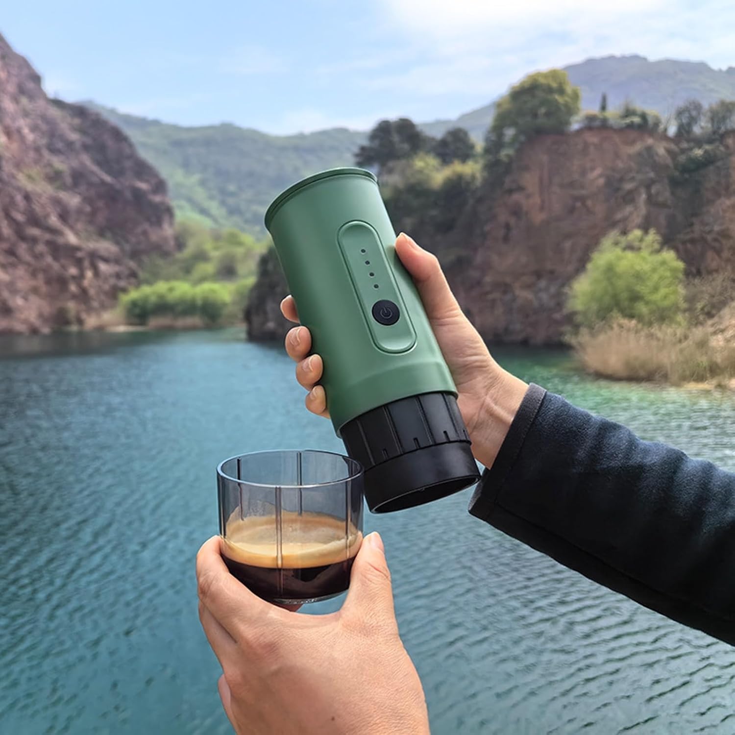 Portable Electric Espresso Machine Travel Coffee Maker Portable Electric Coffee Grinder with USB-C with Ground Coffee NS Capsule 2000mAh Battery for RV Hiking Office(白)