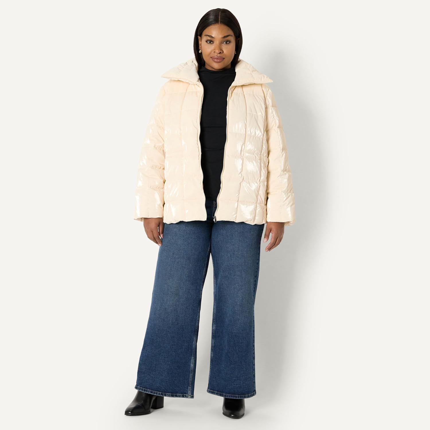 Amazon Essentials Women's Oversized-Fit Square Quilted Puffer Jacket with Adjustable Waist