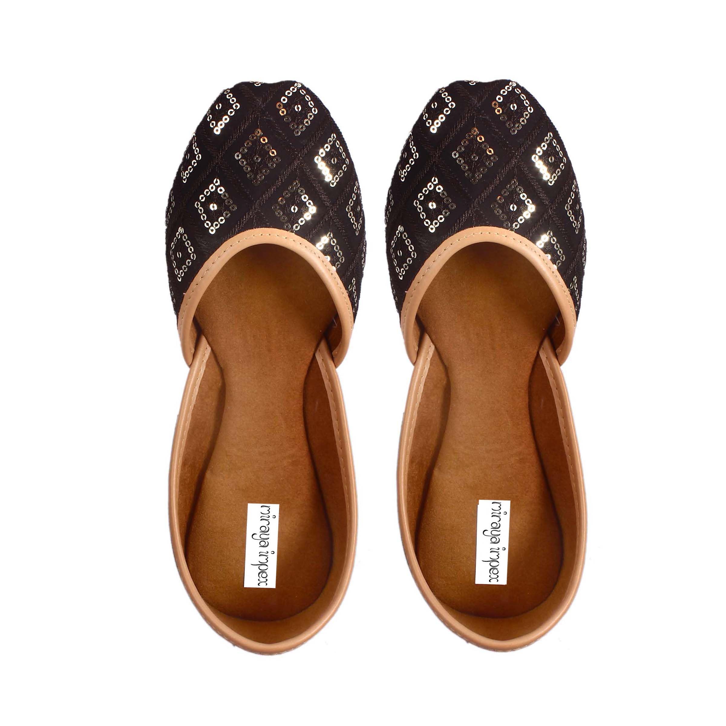 Women's Punjabi Ethnic Black Sequence Jutti | Mojari -BV