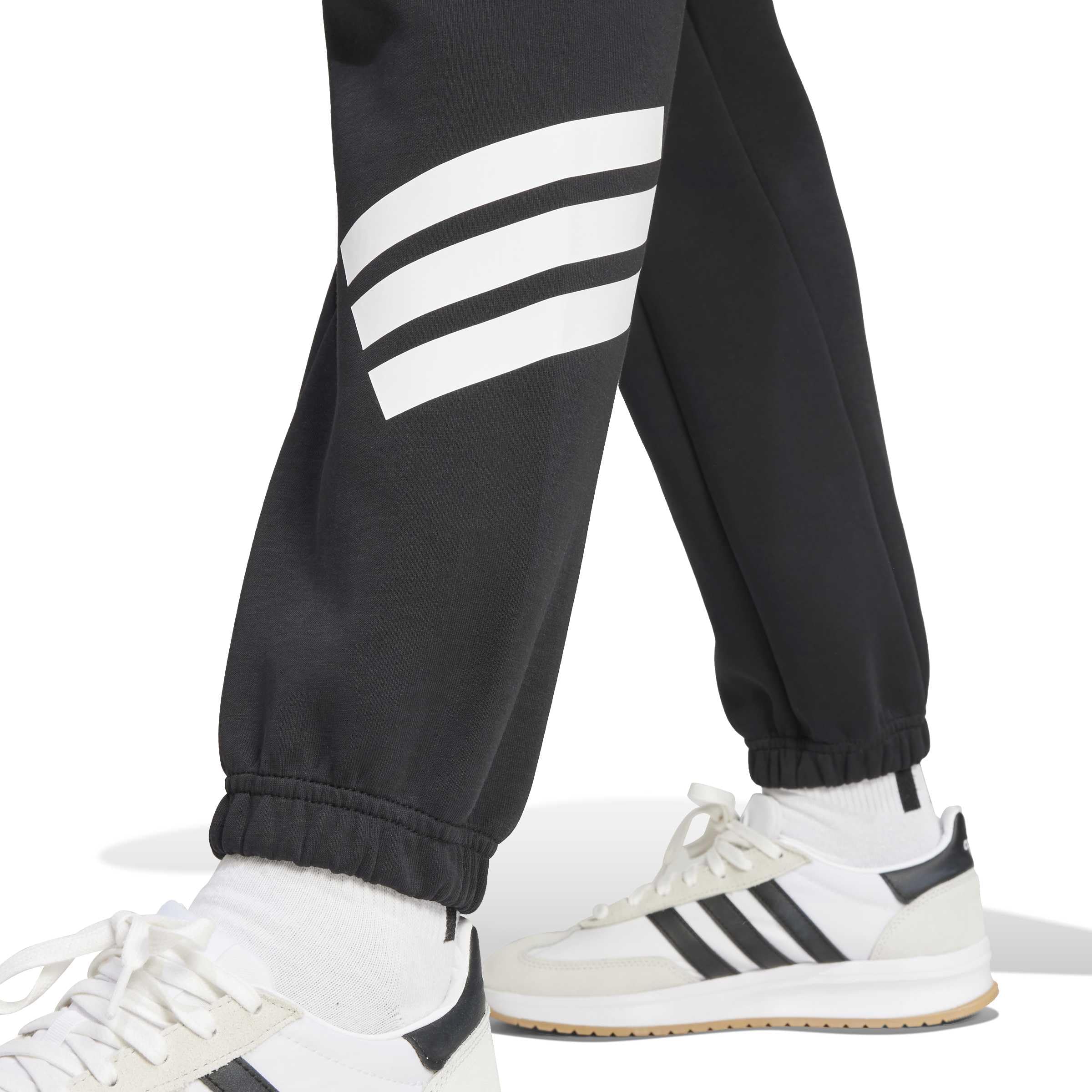 adidas Future Icons Three Stripes Regular Pant - Spodnie Kobiety