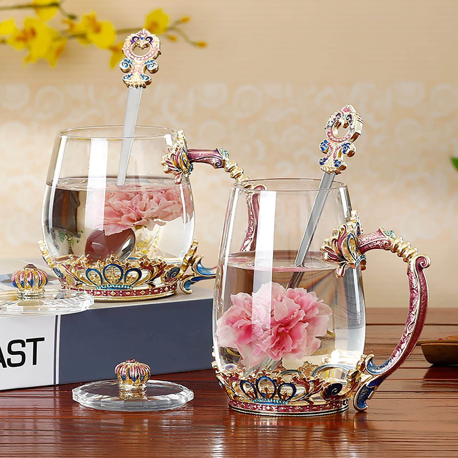 WETKOL Emaille Blume Glasbecher mit Löffel, handgefertigt bleifreie Emaille Blume Glasbecher mit exquisiten Blume Griff, für Geburtstag Weihnachten Geschenke Kristallglas Tasse