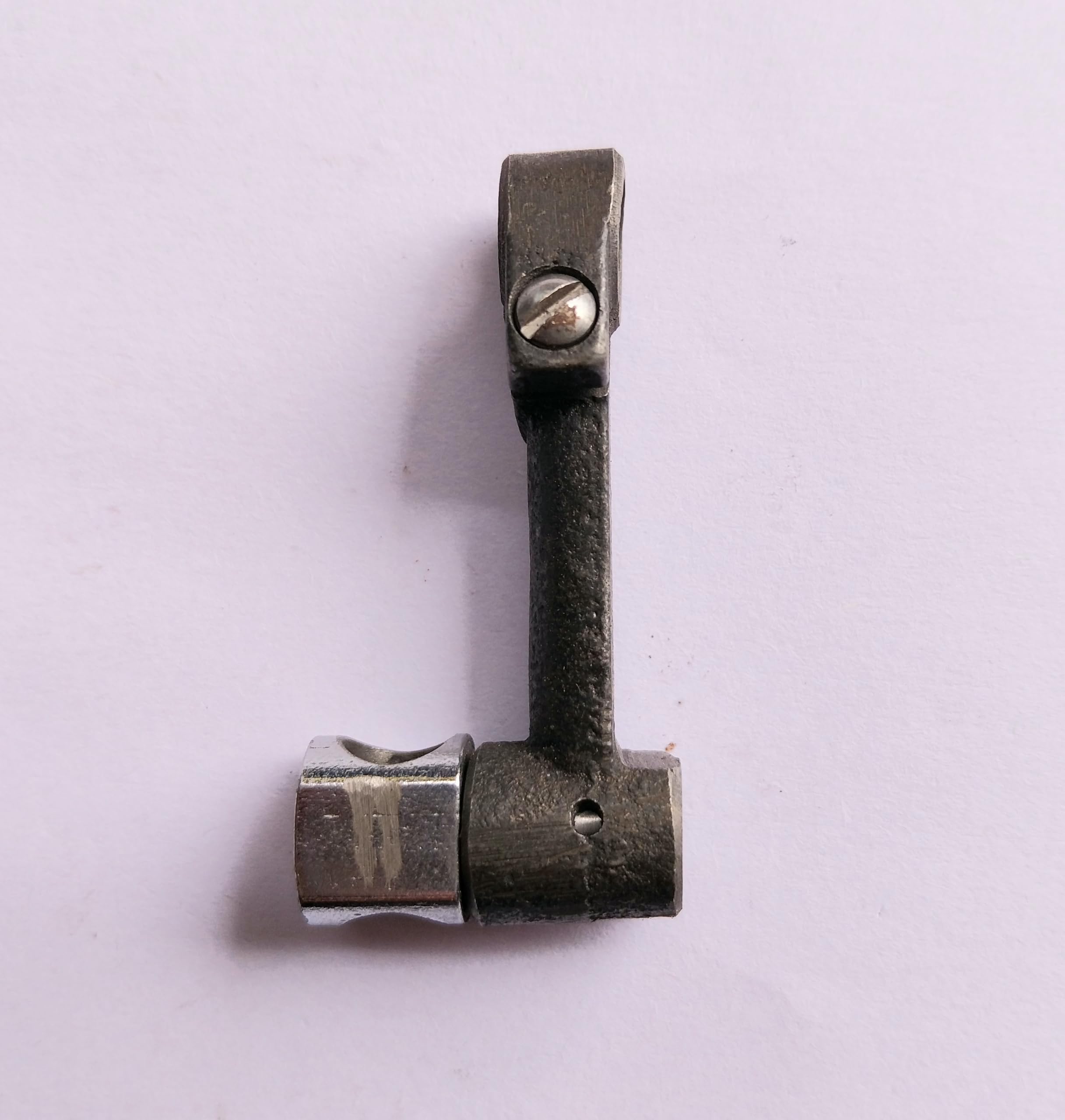 Needle Bar Holder with Crank for Sewing Machine, Metal, 1 Piece-image-41