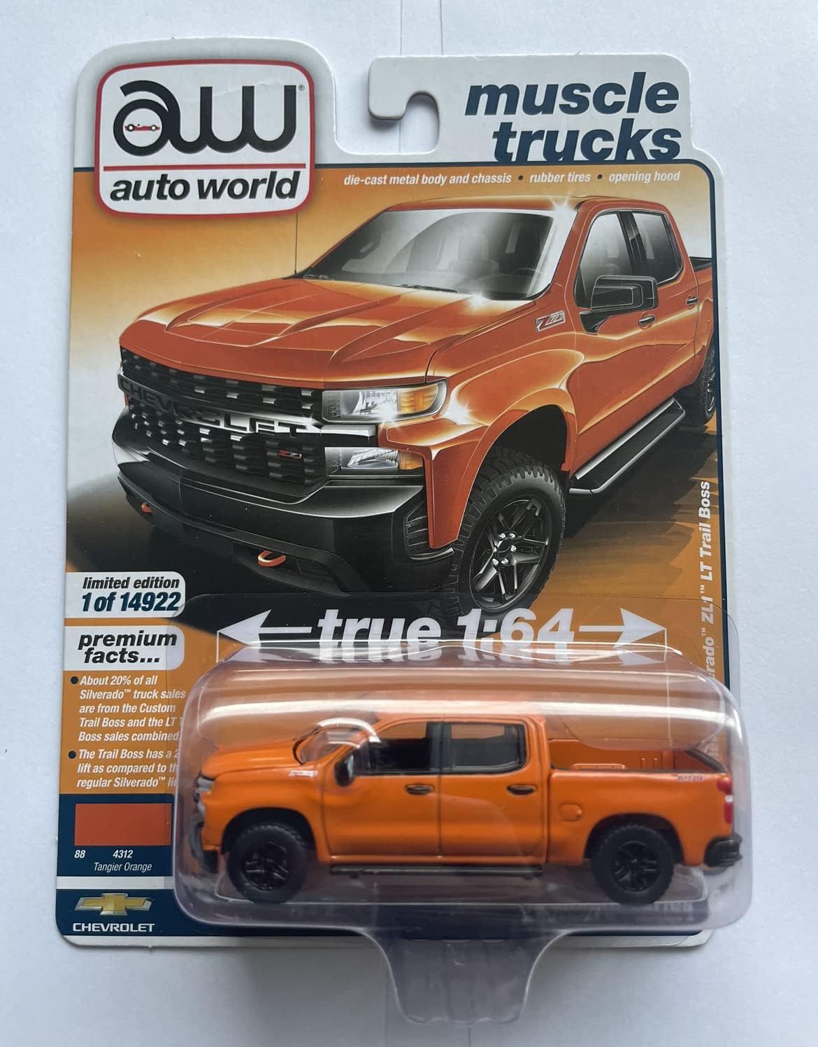 Auto World 2020 Chevrolet Silverado Z71 LT Trail Boss,Replica,AWSP089A