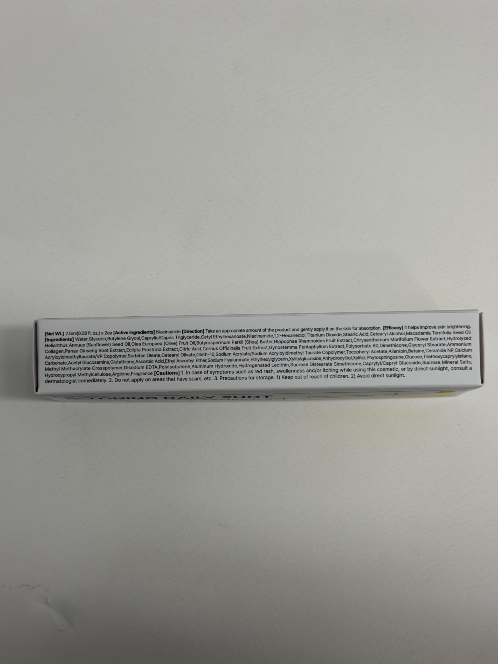 Differ&Deeper Ampułki Witamina C, Glutation & Niacynamid – Koreańskie Serum na Przebarwienia, Anti-Ciemne Plamy & Blask, Kuracja | 10 x 2,5 ml
