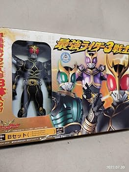 Amazon.co.jp: 当時物 クウガ 最強ライダー3戦士 Bセット