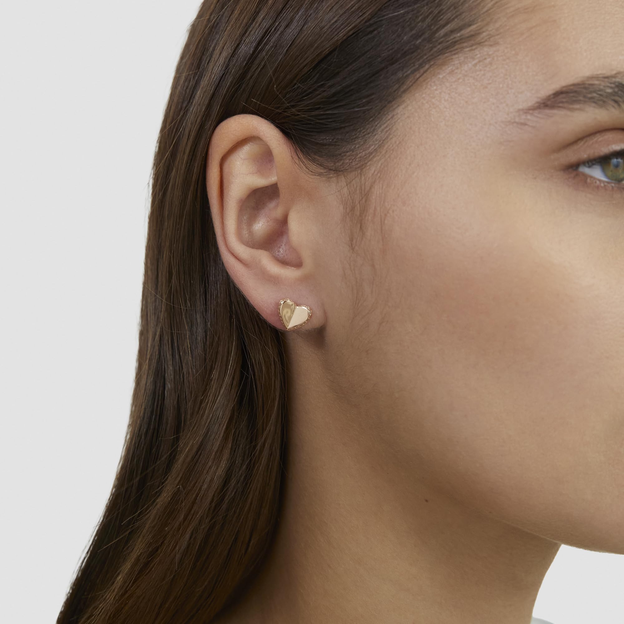 s.Oliver Damen Schmuck – Herz Halsketten, Armbänder, Ohrstecker & Creolen aus 925 Silber mit Steinen & feinen Details – Elegant & Zeitlos – Perfekte Geschenkidee