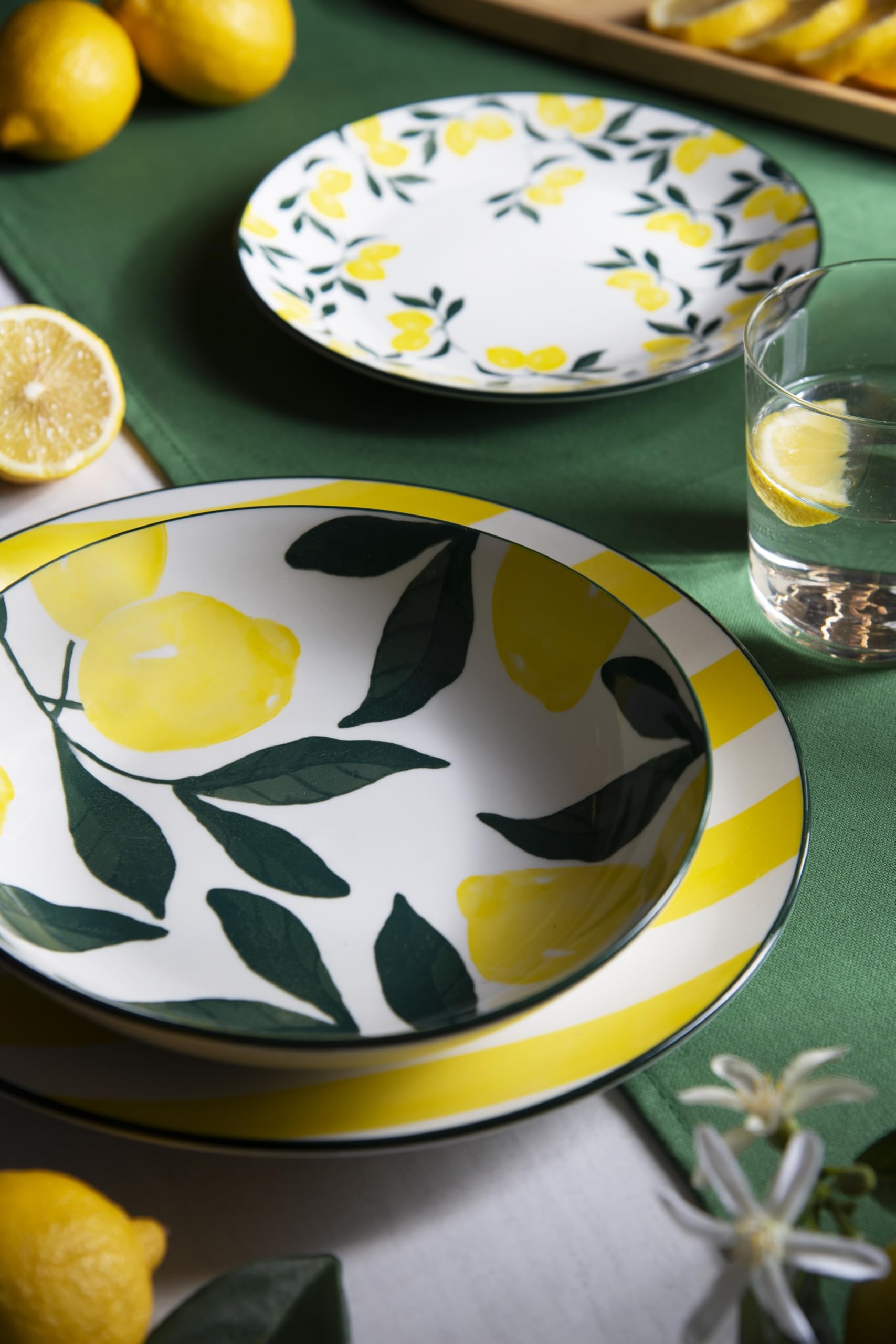 Excelsa Positano Service de vaisselle en porcelaine avec motif citrons, 18 pièces
