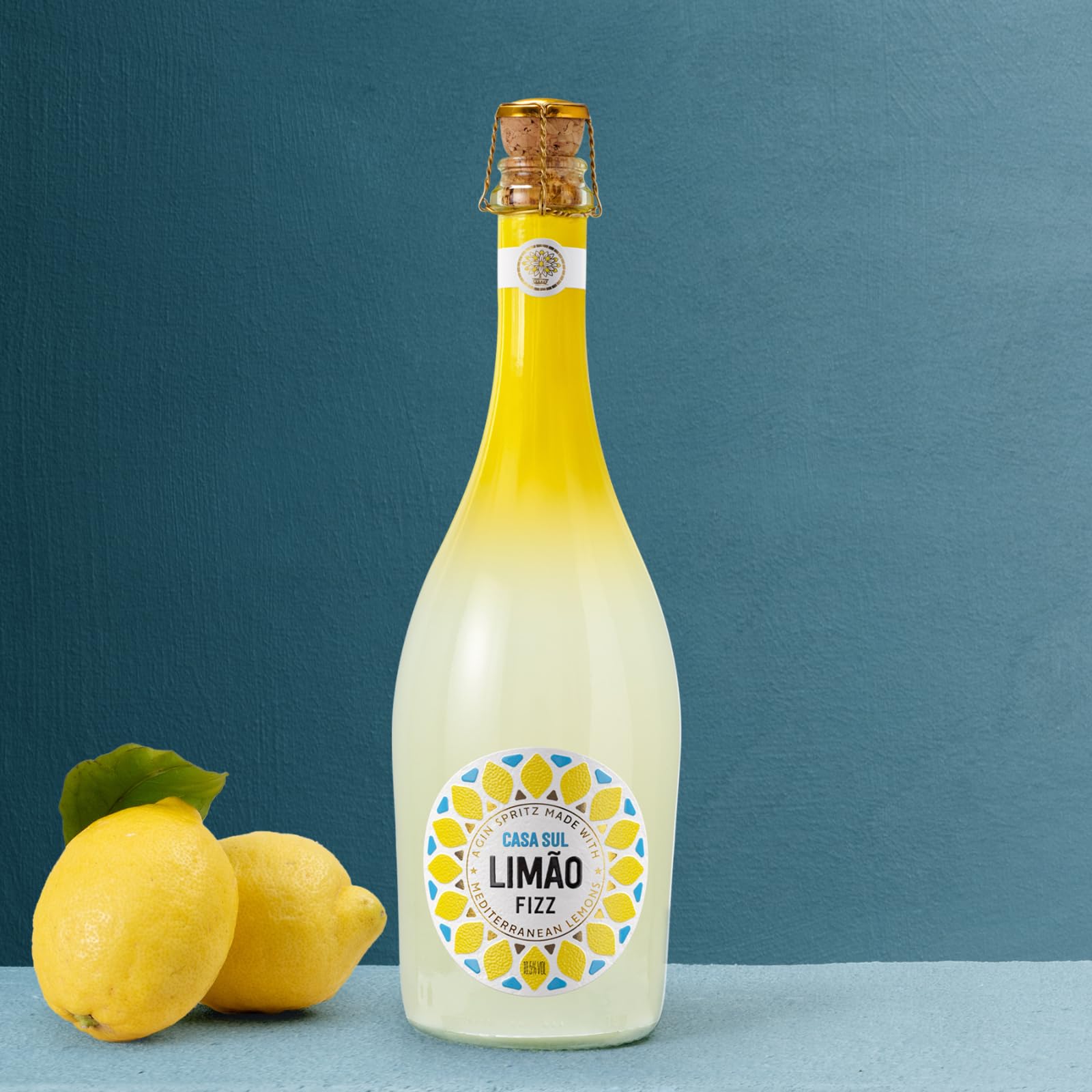 Gin Sul – 1 x 0,75l Limão Fizz 10,5% Vol. – Erfrischendes, servierfertiges Gin Fizz Mixgetränk mit frisch gepresstem Zitronensaft – Perfekt als Aperitif
