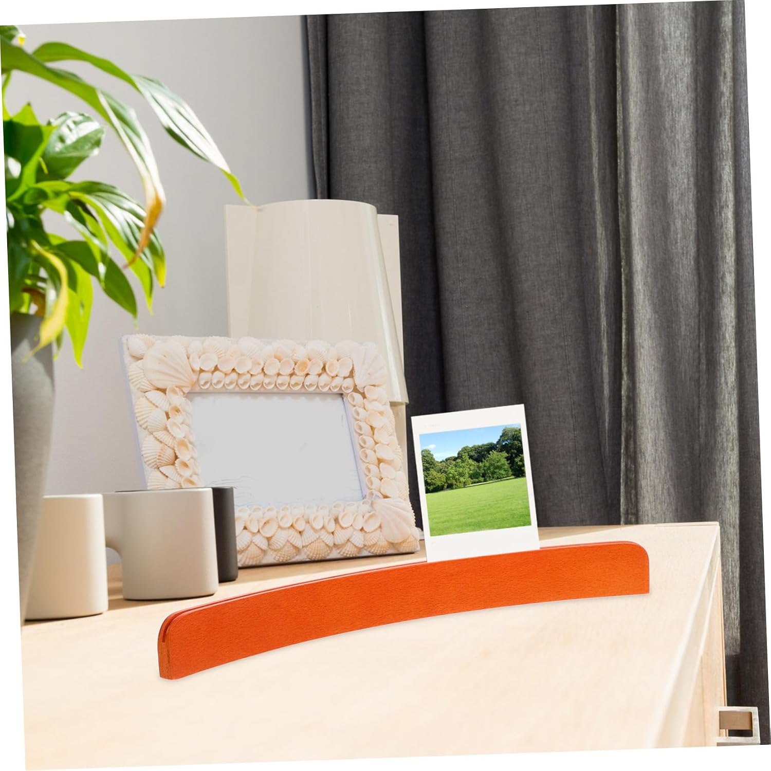 GLEAVI Wooden Picture Holder with Curved Arc Base, Stable Display Stand